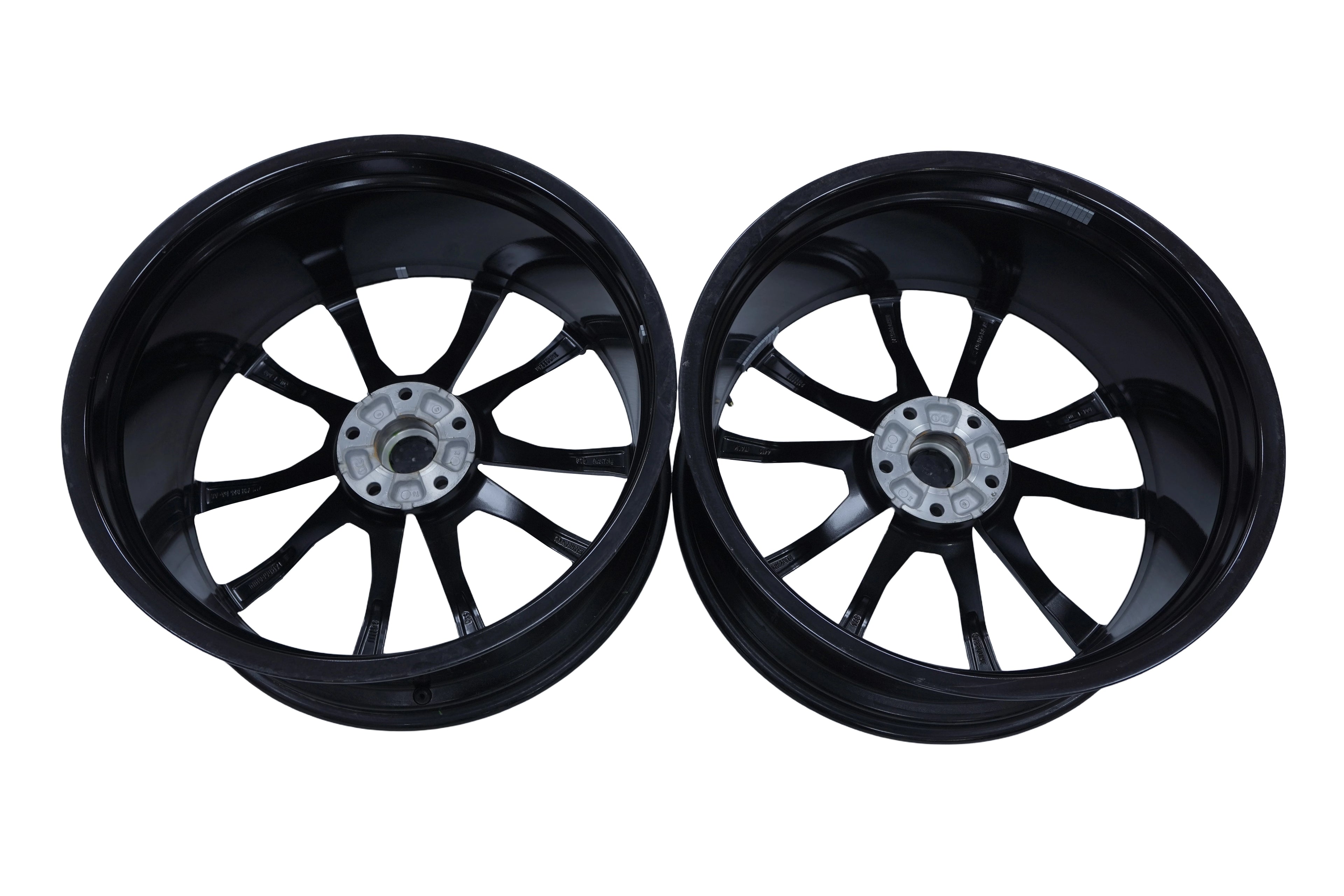 Lamborghini Urus 23" Wheels Rims Pirelli Tyres Green Stripes with Sensors OEM 4ML601025-BA-AS / 4ML601025-BB-AT