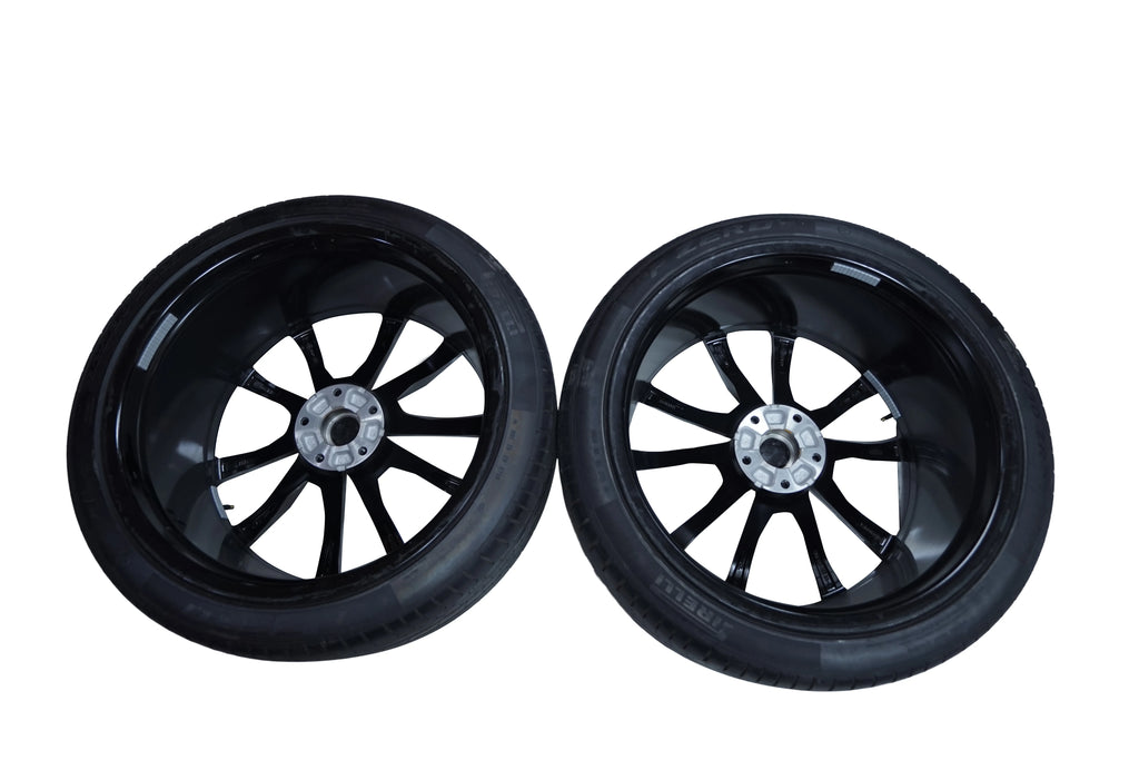 Lamborghini Urus 23" Wheels Rims Pirelli Tyres Green Stripes with Sensors OEM 4ML601025-BA-AS / 4ML601025-BB-AT